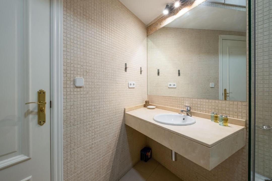 1 Bedroom 1 Bathroom Furnished - Sol - Bright Refurbished - Mintystay Madri Exterior foto
